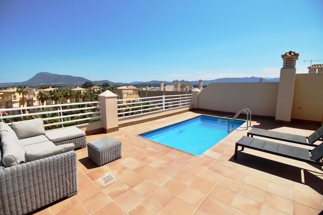 Atico Frontal Al Mar Con Piscina Privada By Homeprive Dénia Eksteriør billede