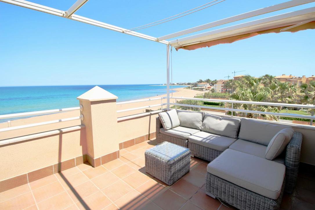 Atico Frontal Al Mar Con Piscina Privada By Homeprive Dénia Eksteriør billede
