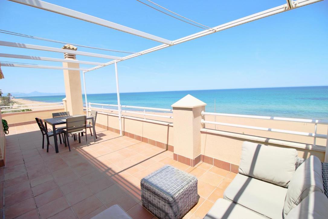 Atico Frontal Al Mar Con Piscina Privada By Homeprive Dénia Eksteriør billede