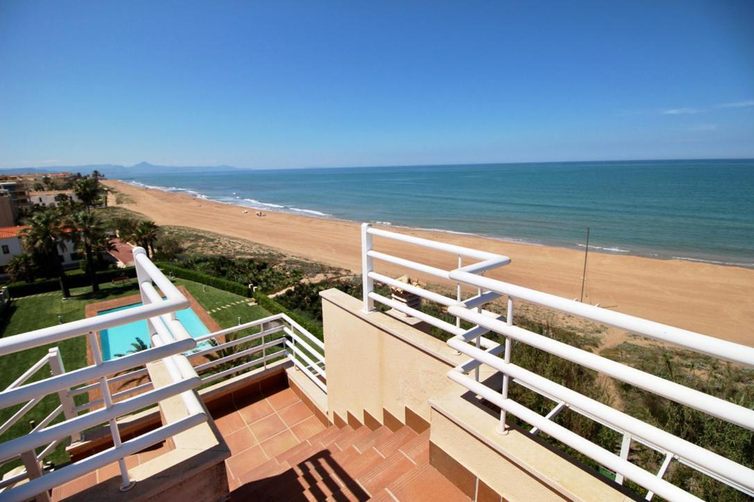 Atico Frontal Al Mar Con Piscina Privada By Homeprive Dénia Eksteriør billede