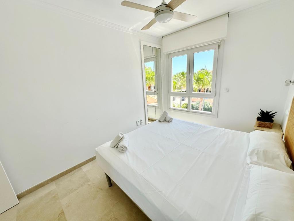 Atico Frontal Al Mar Con Piscina Privada By Homeprive Dénia Eksteriør billede