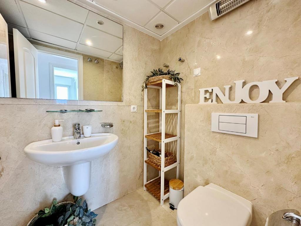 Atico Frontal Al Mar Con Piscina Privada By Homeprive Dénia Eksteriør billede